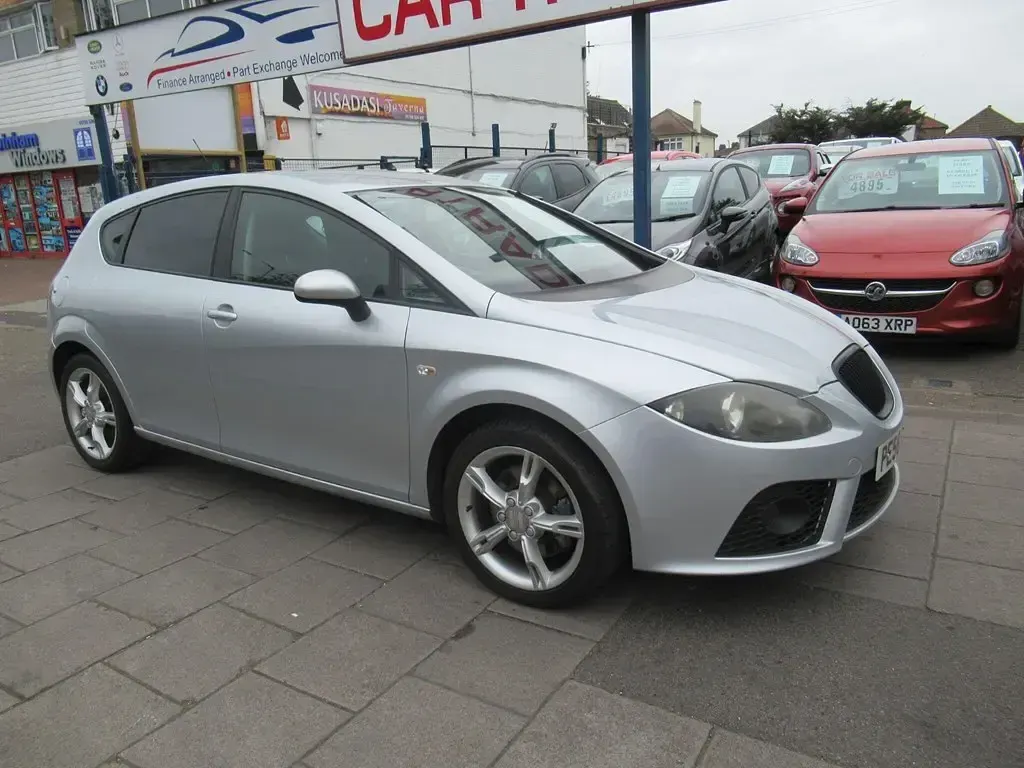 Używany Seat Leon FR 2008 Szary Hatchback