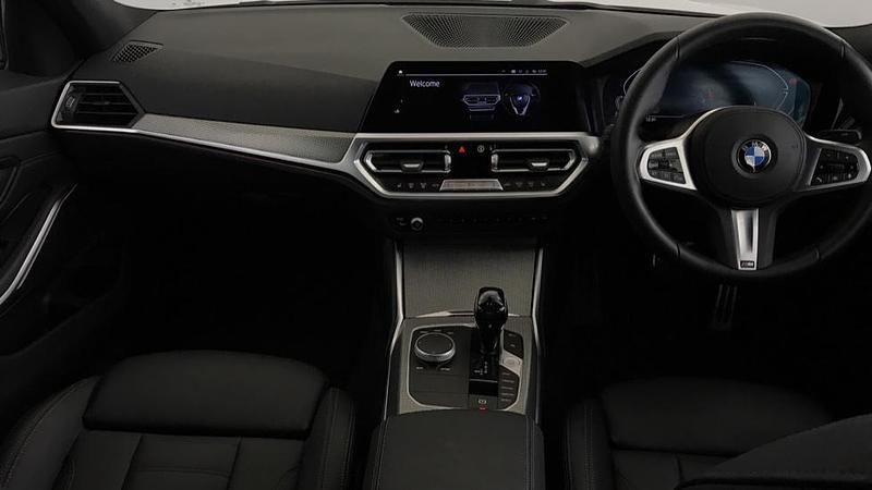 Used BMW 318 M Sport 150 HP (110 kW) 2021 White Sedan