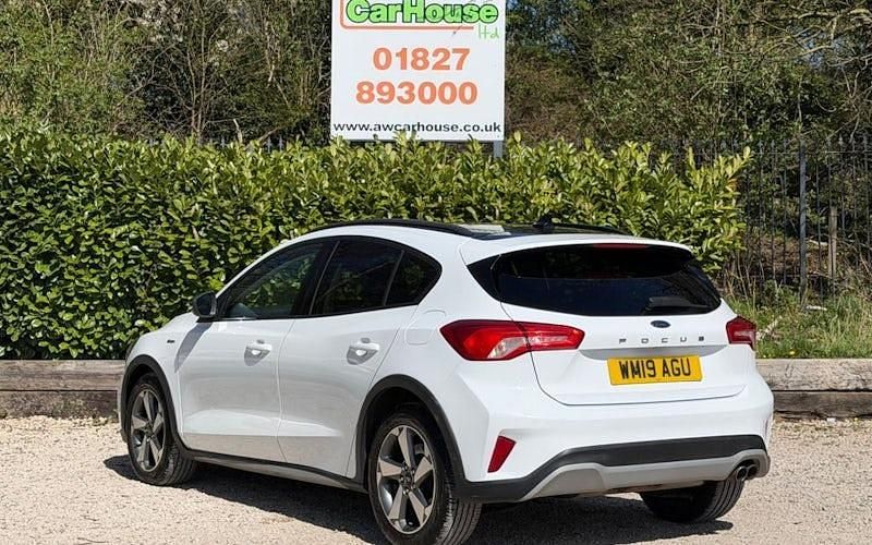 Used Ford Focus Active 125 HP (91 kW) 2019 White Hatchback
