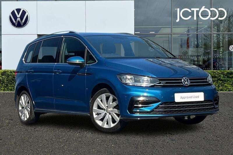 Blue Used 2019 VW Touran R-line MPV | £20,600 (Fair price) - Image 1/4