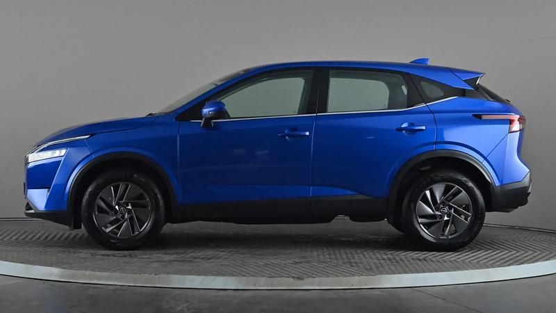 Used Nissan Qashqai Acenta Premium 140 HP (102 kW) 2024 Blue SUV