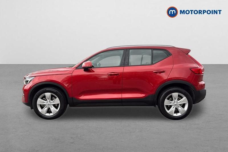 Used Volvo XC40 Core 2023 Red SUV