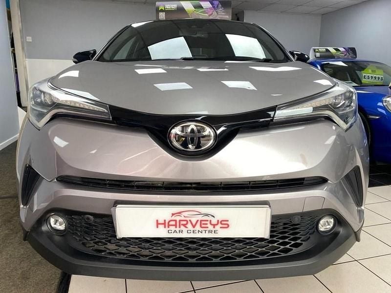 Used Toyota C-HR 115 HP (84 kW) 2017 Silver SUV