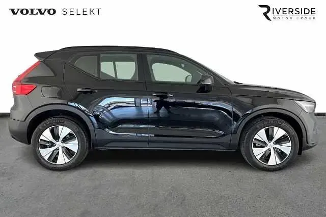 Used Volvo XC40 Plus 211 HP (155 kW) 2022 Black stone SUV