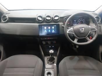 Second-hand Dacia Duster Comfort 100 CP (73 kW) 2022 Alb SUV