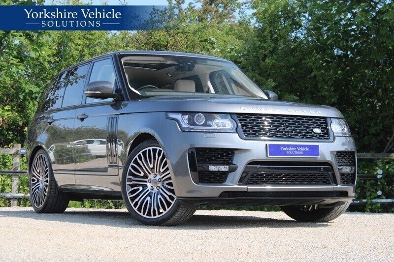 Grey Used 2017 Land Rover Range Rover Vogue SUV | £29,250 (Fair price) - Image 1/4