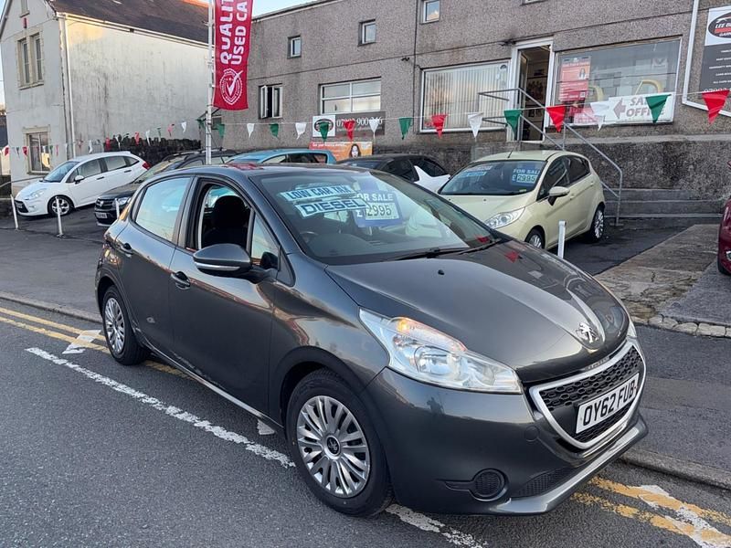 Used Peugeot 208 Access 2012 Grey Hatchback