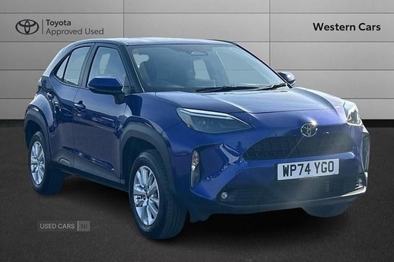 Used Toyota Yaris Hybrid 2025 SUV