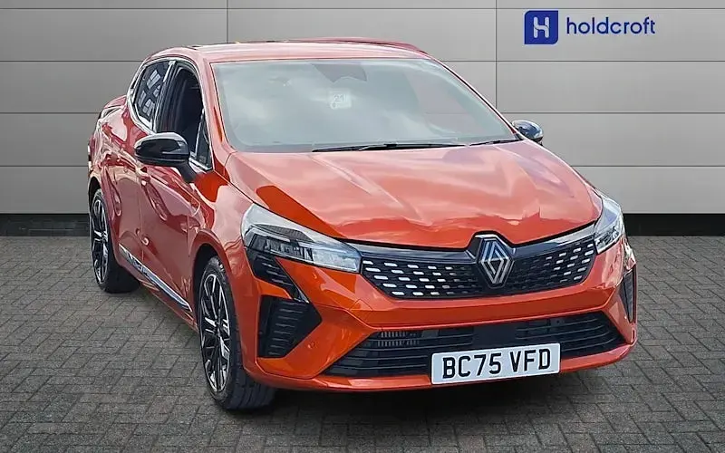 Used Renault Clio Techno 90 HP (66 kW) 2025 Hatchback