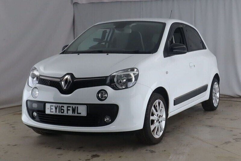 White Used 2016 Renault Twingo Iconic Hatchback | £3,480 (Fair price) - Image 1/1