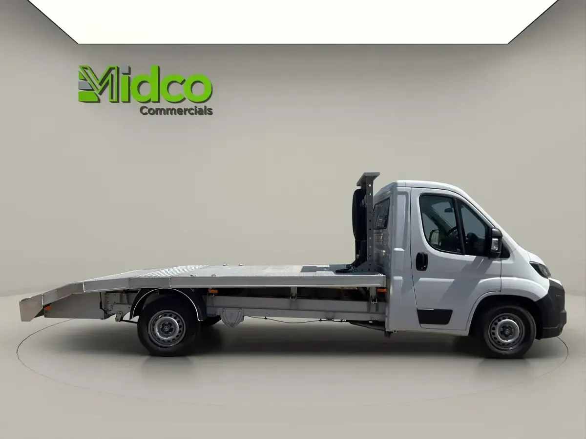 New Toyota Proace 2026 White MPV
