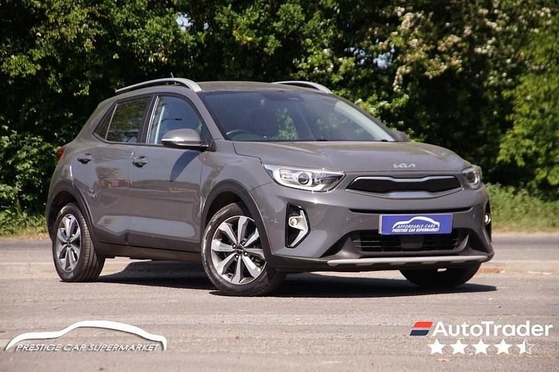 Grey Used 2021 Kia Stonic 2 SUV | £11,999 (Fair price) - Image 1/4