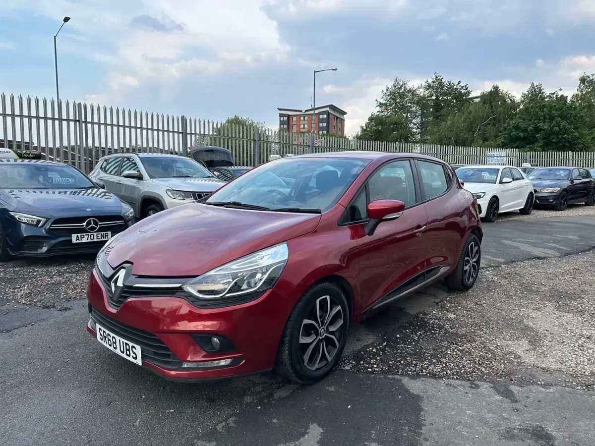 Gebraucht Renault Clio IV Play 2019 Rot Kleinwagen