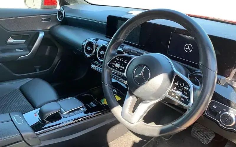Używany Mercedes A200 163 KM (119 kW) 2022 Hatchback