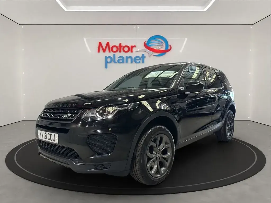 Used Land Rover Discovery 5 Landmark 180 HP (132 kW) 2019 Black SUV