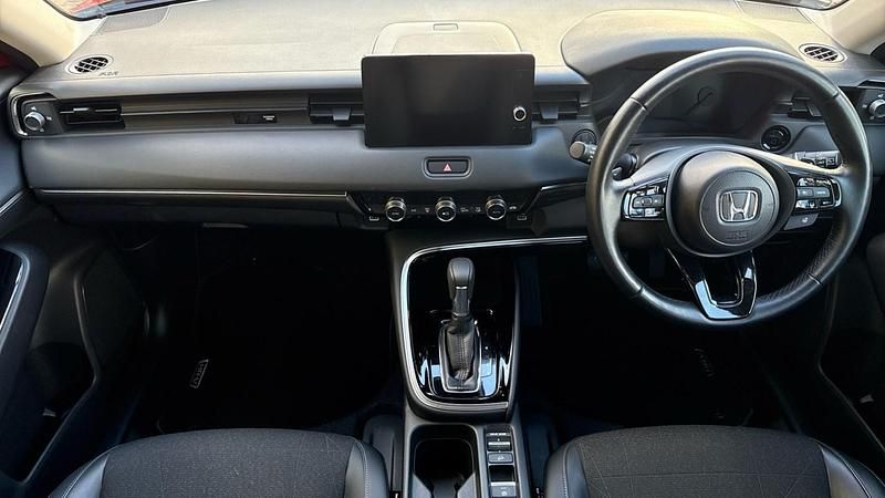 Used Honda HR-V Advance 131 HP (96 kW) 2022 Red SUV