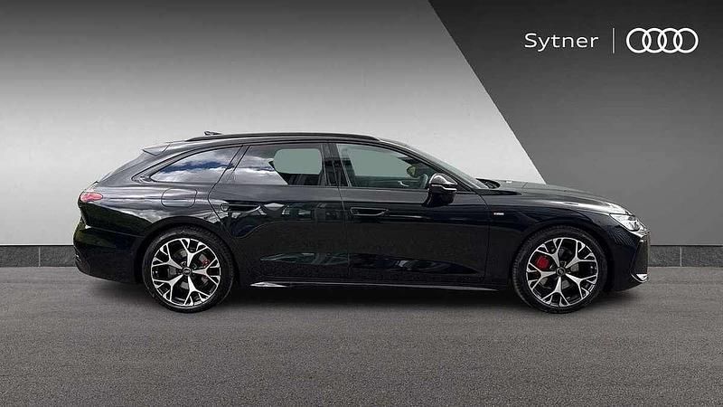 Used Audi A6 Sport 201 HP (147 kW) 2025 Green Estate