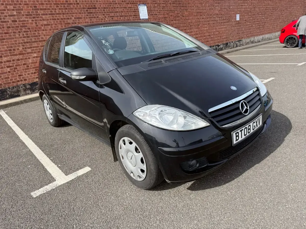 Used Mercedes A150 Classic 95 HP (69 kW) 2008 Black Hatchback