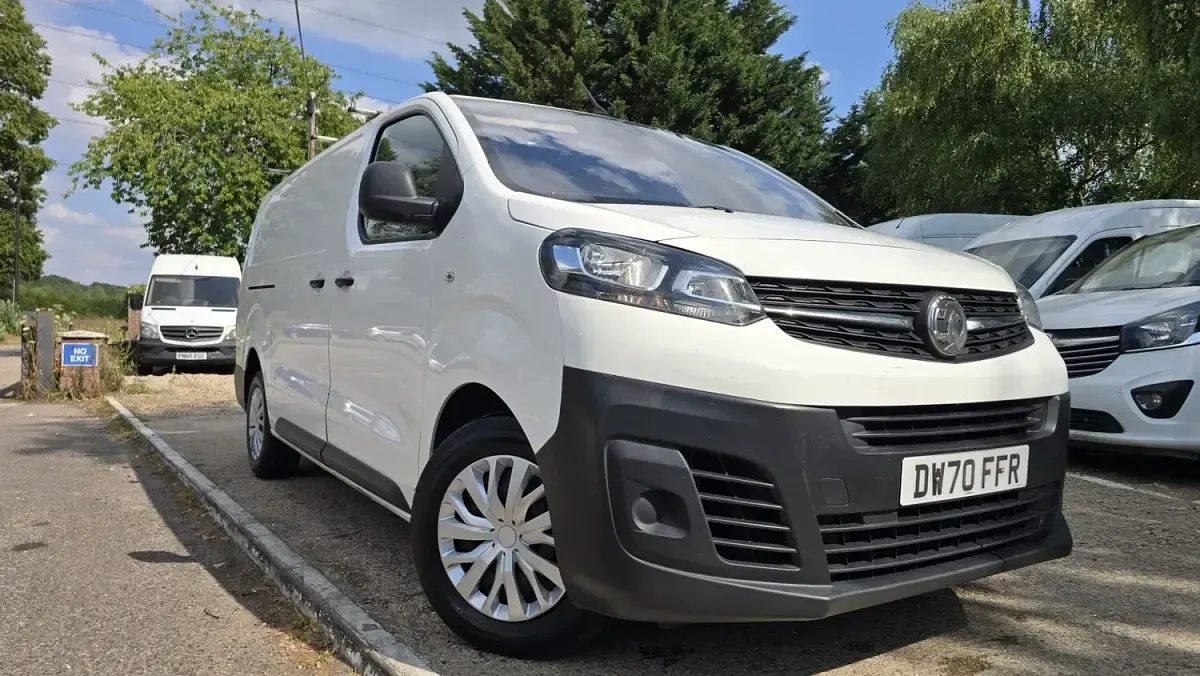 Used Vauxhall Vivaro 2021 White MPV