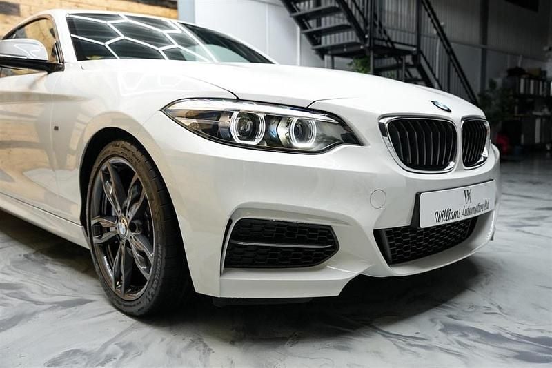 Used BMW M240 M Sport 2018 White Coupe