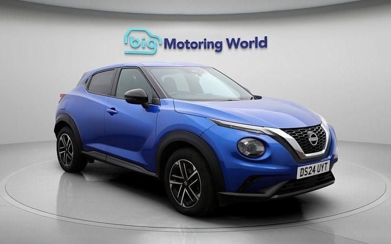 Used Nissan Juke N-Connecta 114 HP (83 kW) 2024 Blue SUV