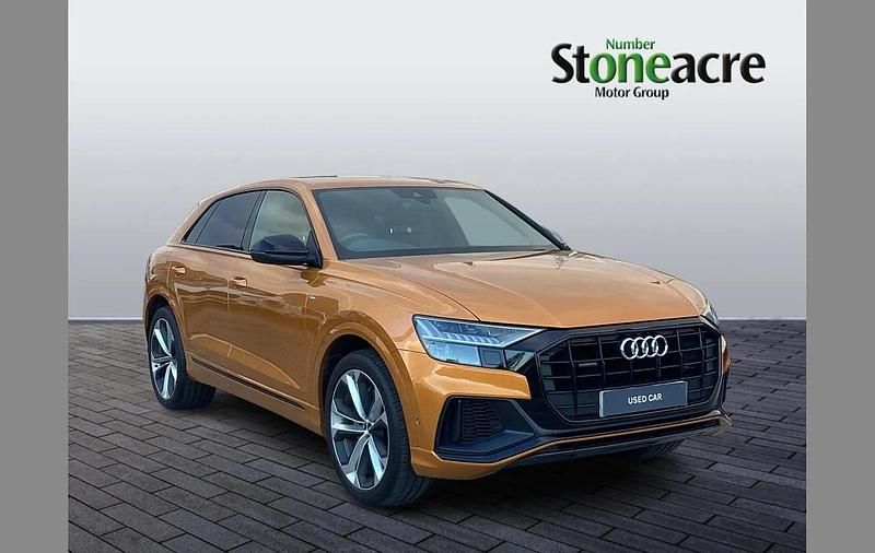 Used Audi Q8 Black Edition 375 HP (275 kW) 2021 Orange SUV