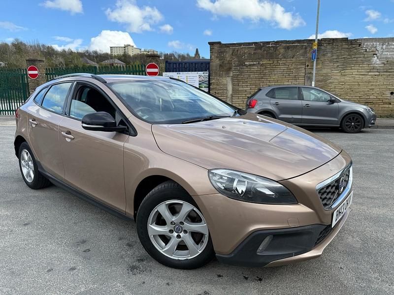 Used Volvo V40 SE 2013 Bronze Hatchback
