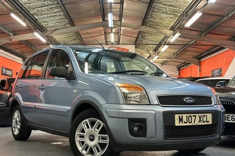 Blue Used 2007 Ford Fusion Zetec Hatchback | £3,800 (A bit pricey) - Image 1/1