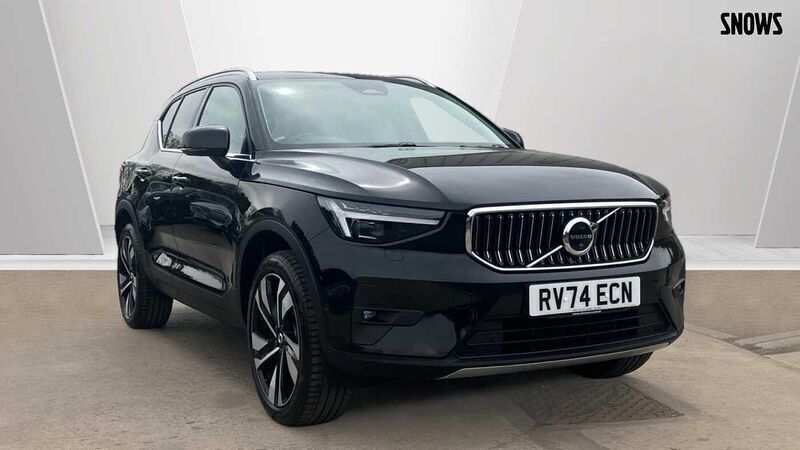 Onyx black Used 2024 Volvo XC40 Ultra SUV | £36,490 (Expensive) - Image 1/3