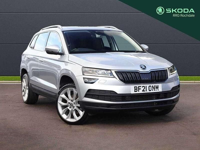 Brilliant silver metallic Used 2021 Skoda Karoq SUV | £22,500 (Fair price) - Image 1/4