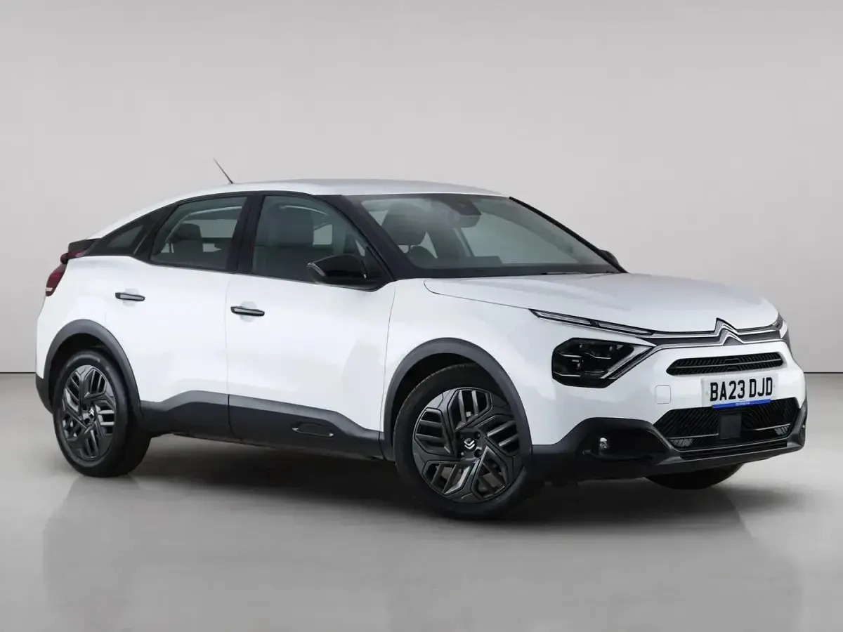 Used Citroën C4 PureTech 101 HP (74 kW) 2023 SUV