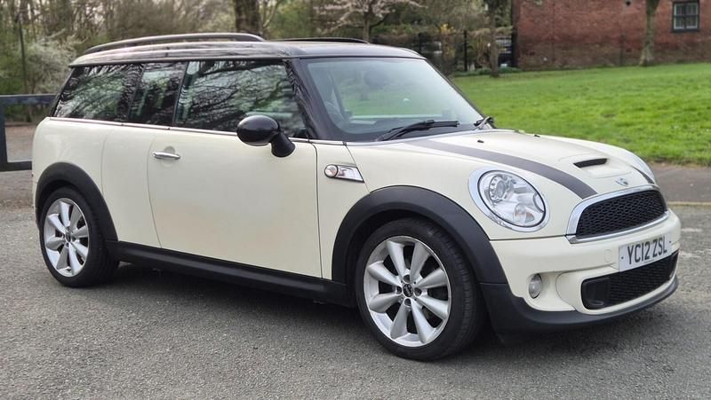 Used Mini Cooper Clubman 2012 White Estate