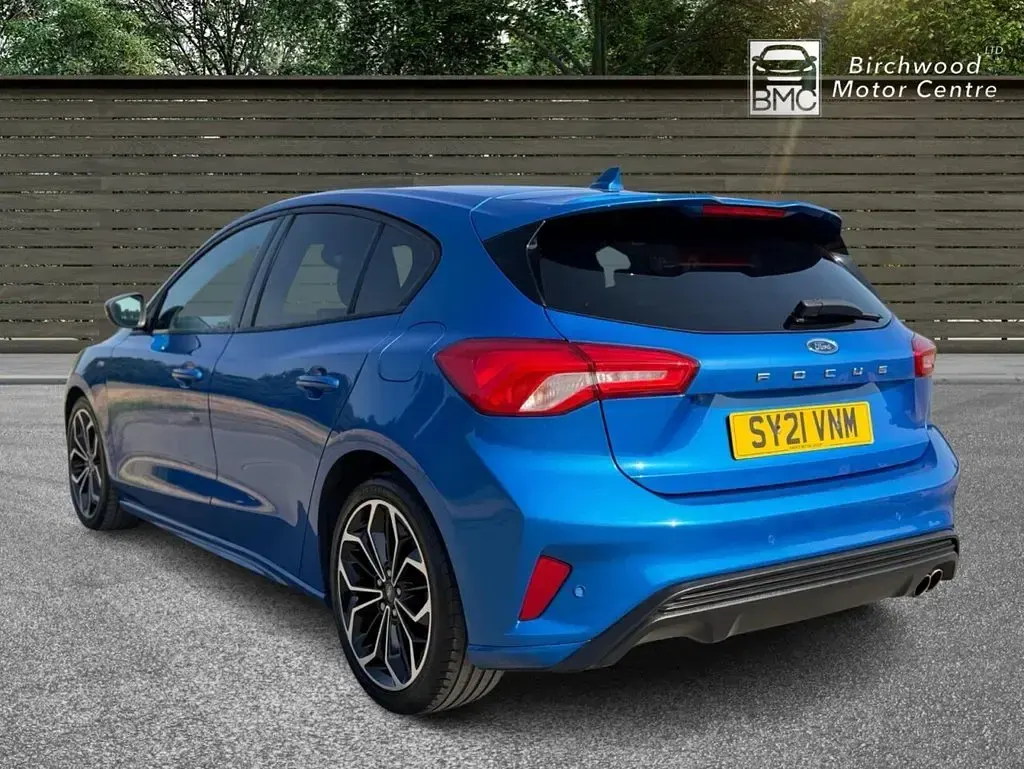 Used Ford Focus ST-Line X 120 HP (88 kW) 2021 Blue Hatchback