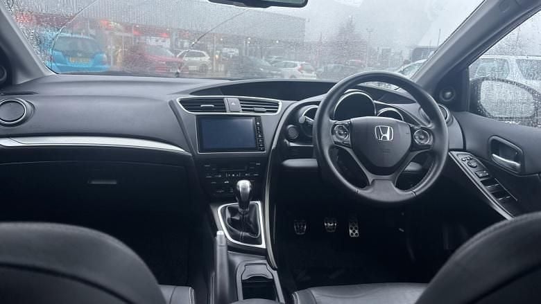 Used Honda Civic SR 120 HP (88 kW) 2016 Black Hatchback