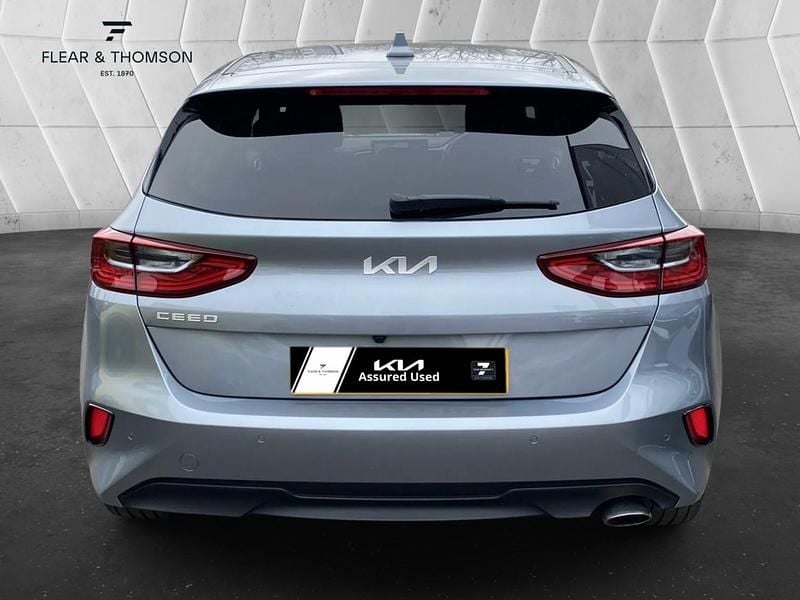 Used Kia Ceed 2023 Silver Hatchback