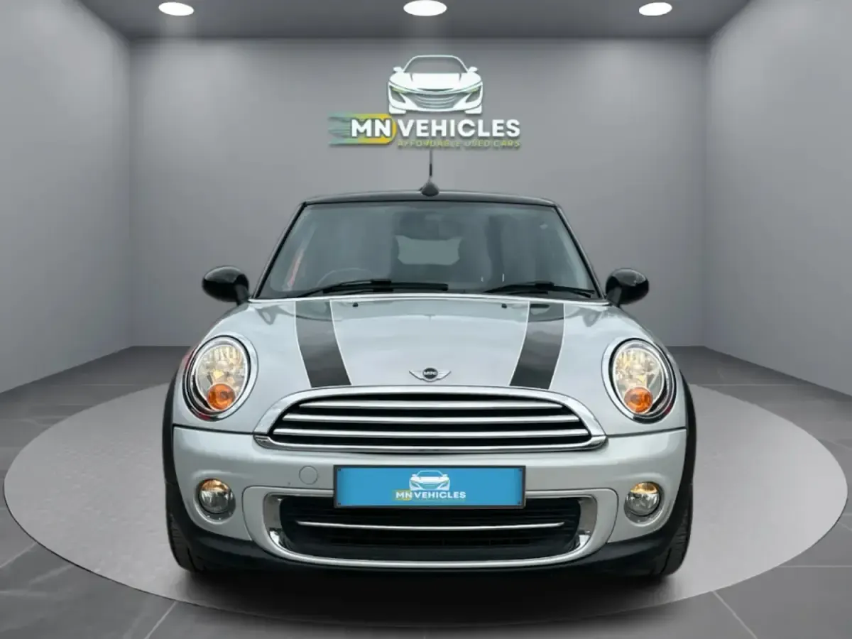 Used Mini Cooper Cabriolet 120 HP (88 kW) 2012 Silver Cabriolet