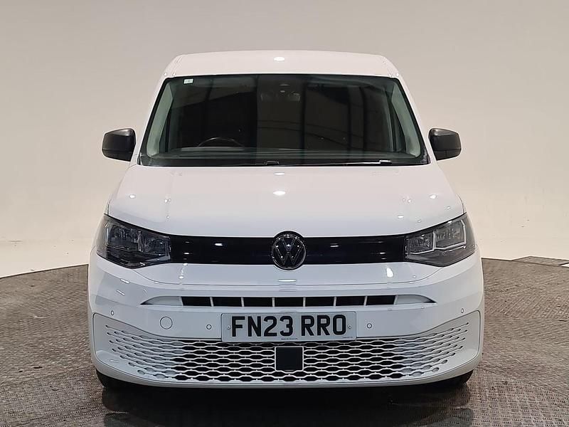 Used VW Caddy 102 HP (75 kW) 2023 White MPV