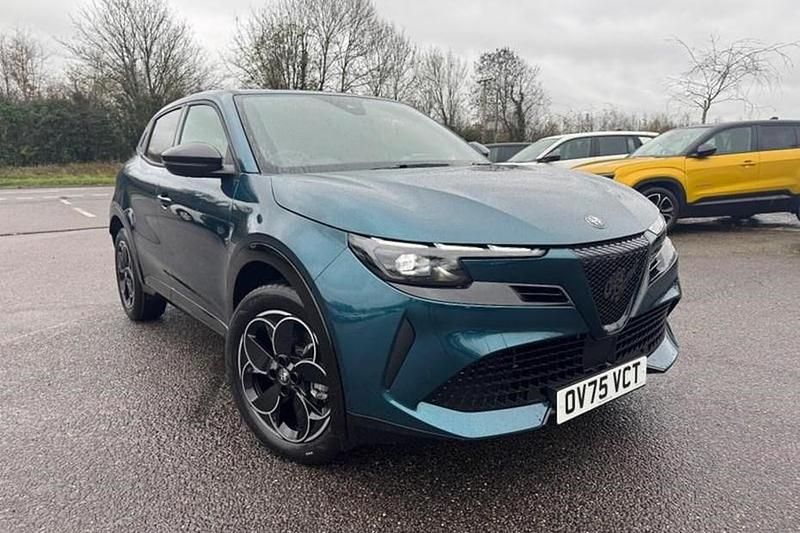 New Alfa Romeo GT Junior 2025