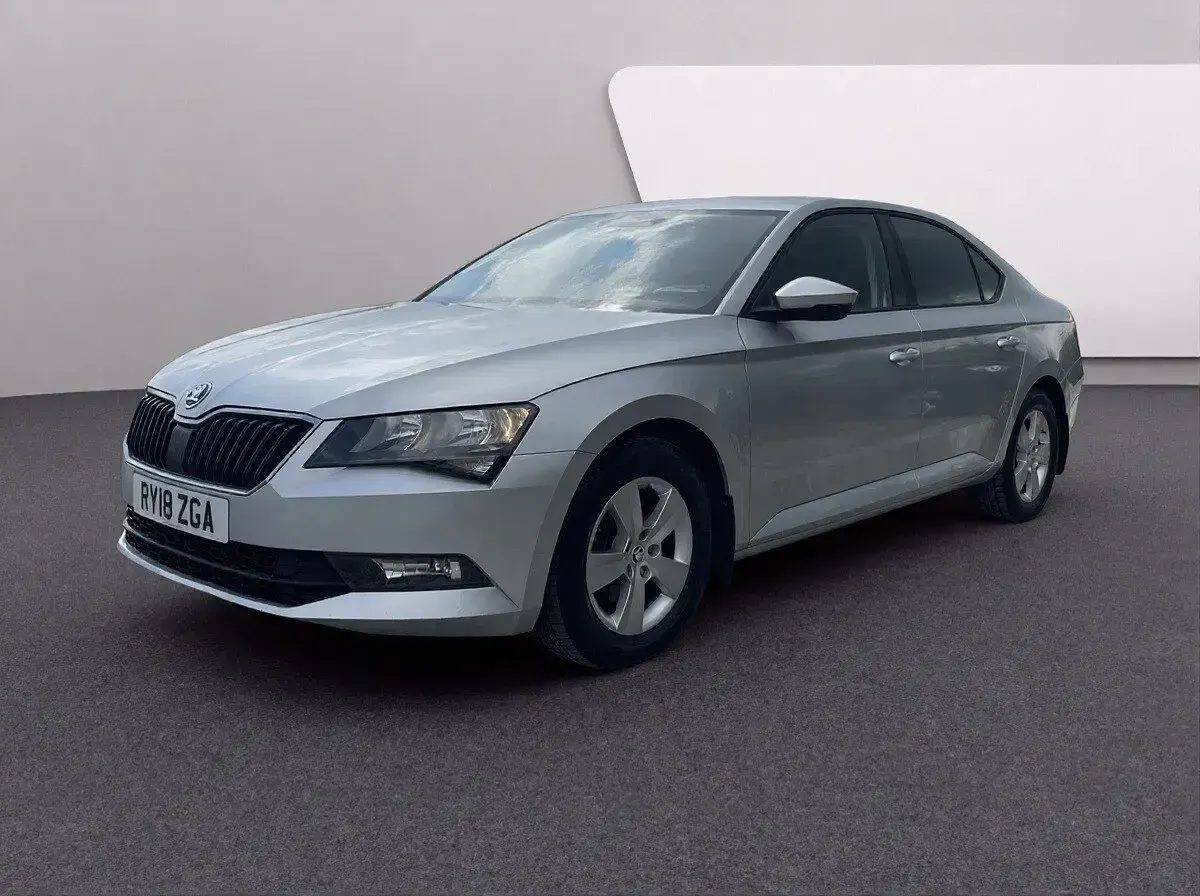 Used Skoda Superb 120 HP (88 kW) 2018 Grey Hatchback