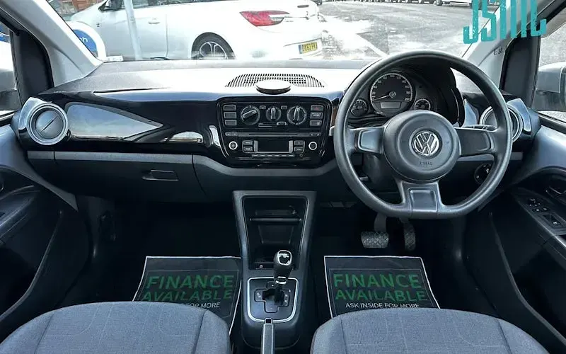 Used VW up! move up! 60 HP (44 kW) 2012 Silver Hatchback
