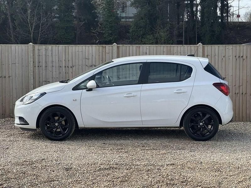 Used Vauxhall Corsa 75 HP (55 kW) 2019 White Hatchback