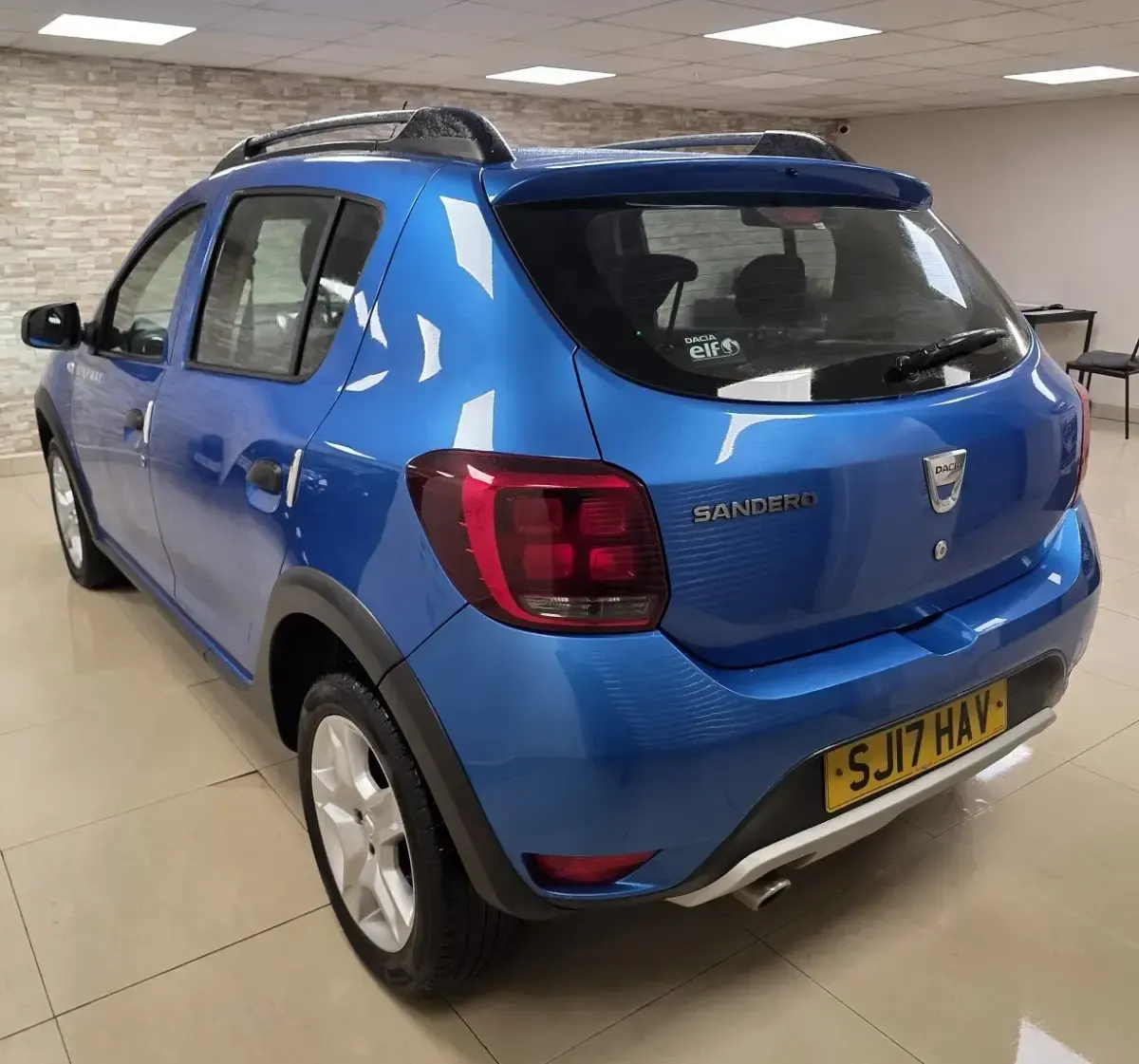 Gebraucht Dacia Sandero Stepway Ambiance 90 PS (66 kW) 2017 Blau Kleinwagen