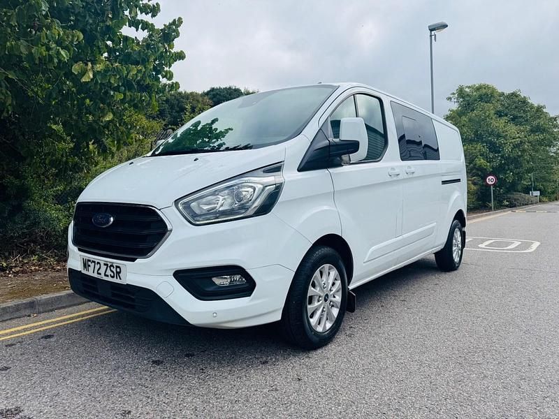 Used Ford Transit Custom Limited 130 HP (95 kW) 2022 White Van