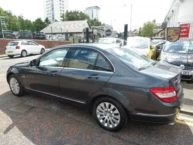Used Mercedes C220 Elegance 170 HP (125 kW) 2008 Grey Sedan