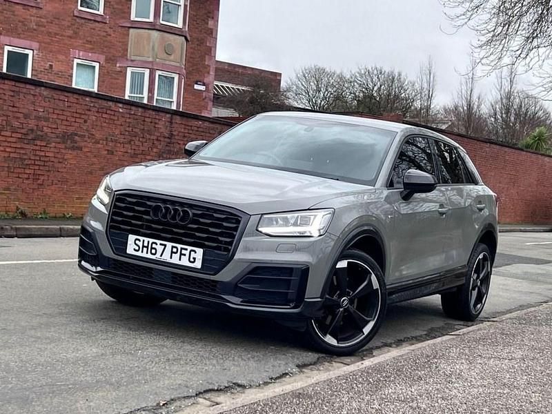 Used Audi Q2 Exclusive 150 HP (110 kW) 2017 Grey SUV