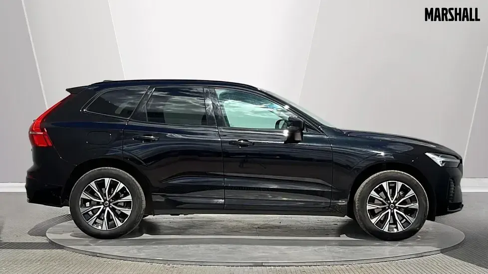 Used Volvo XC60 Plus 250 HP (183 kW) 2024 Black SUV