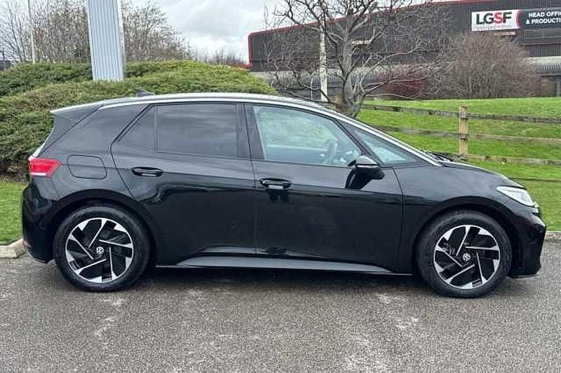 Used VW ID.3 Pro 150 kW (204 HP) 2024 Black Hatchback
