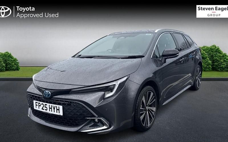 Used Toyota Corolla Design 140 HP (102 kW) 2025 Estate