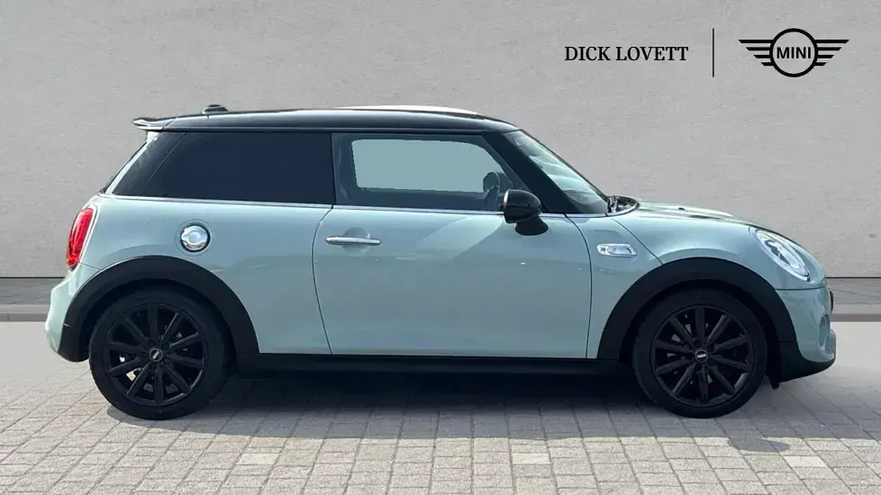 Used Mini Cooper S Hatch 189 HP (139 kW) 2018 Blue Hatchback