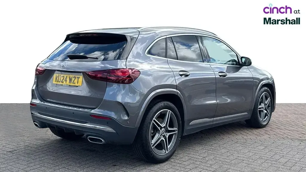 Used Mercedes GLA200 Executive 163 HP (119 kW) 2024 Grey SUV